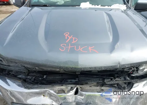 2019 Chevrolet Silverado 1500 Lt z USA, uszkodzony, nr VIN 1GCUYDED3KZ240042